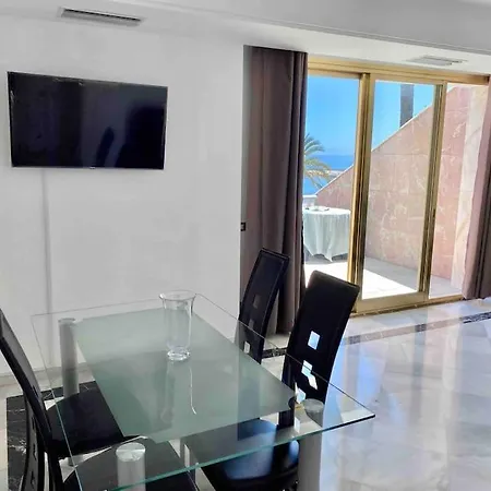 Frontline Sea En Puerto Banus Grey De Albion Appartamento *