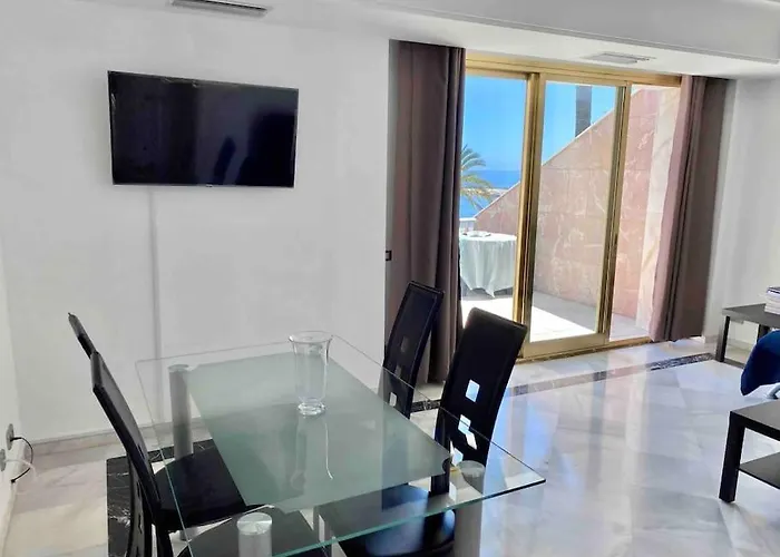 Frontline Sea En Puerto Banus Grey De Albion 아파트 *