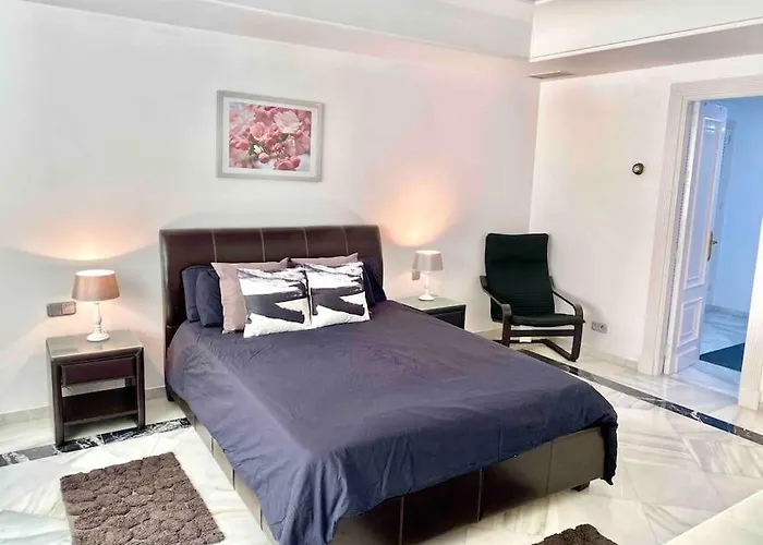 Frontline Sea En Puerto Banus Grey De Albion 아파트 *
